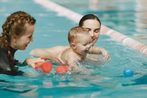 Monitor de Natación para Bebés: Matronatación