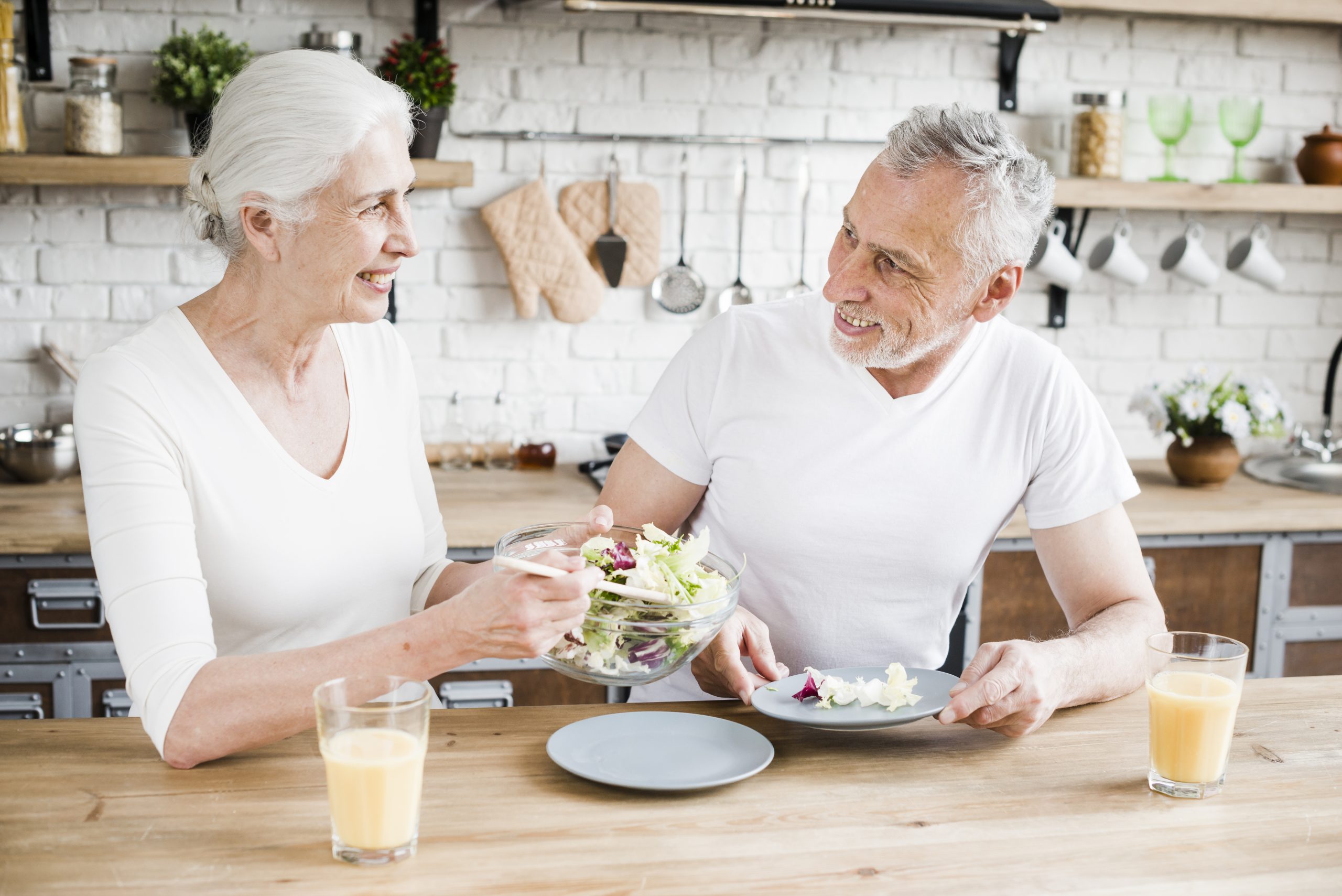 Curso Superior en Dietética y Nutrición en la Tercera Edad